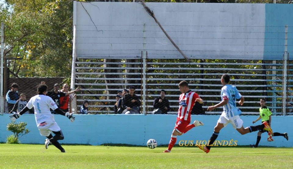 Gustavo Britos vs Argentino de Quilmes 34 2013-14