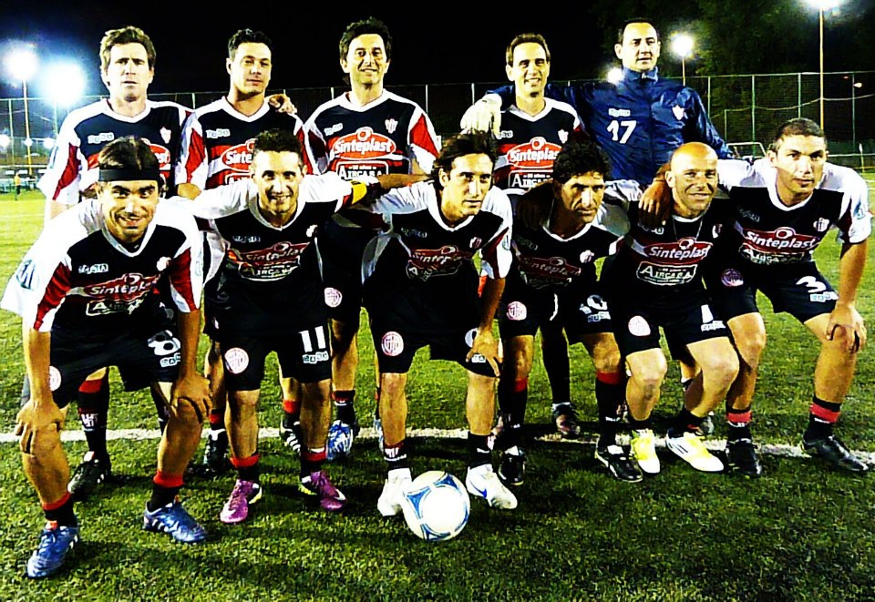 Veteranos_vs_Argentinos_Juniors_2012