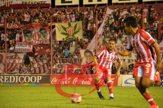 San Miguel vs. Talleres (RE): el gol de Lautaro Villegas (0-1)
